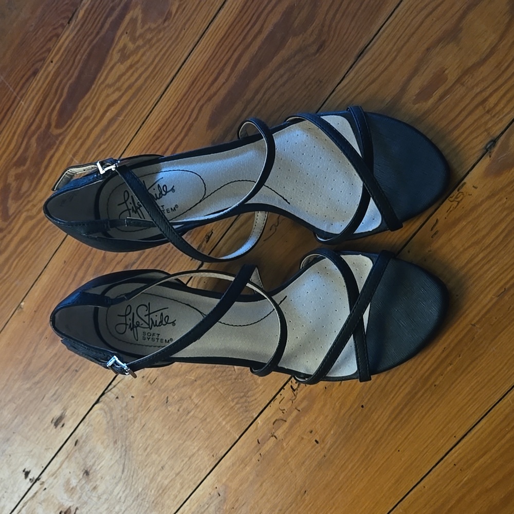 LifeStride soft system heels, black, size 7.5